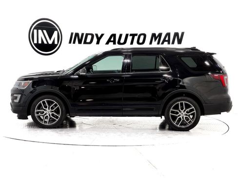 Used 2017 Ford Explorer Sport w/ Equipment Group 401A image 7