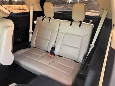 Used 2020 Ford Explorer XLT w/ Equipment Group 202A image 58