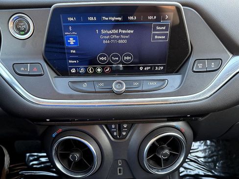 Used 2021 Chevrolet Blazer LT image 22