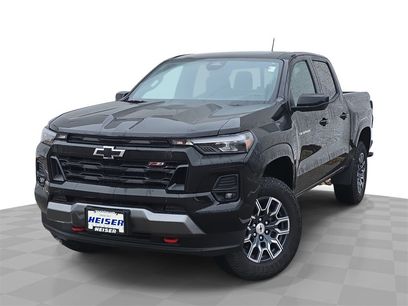 Used 2024 Chevrolet Colorado Z71 w/ Z71 Convenience Package 2
