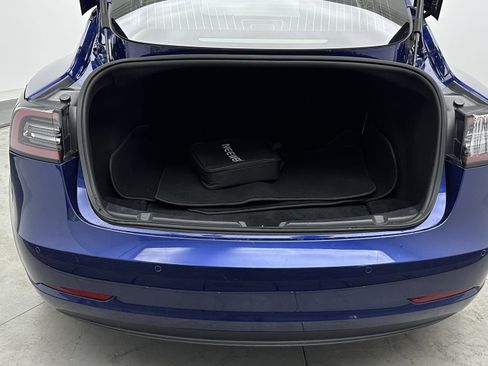 Used 2020 Tesla Model 3 Standard Range Plus image 29