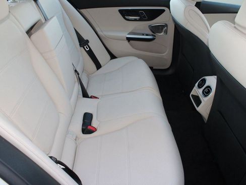 Certified 2025 Mercedes-Benz C 300 4MATIC Sedan image 32