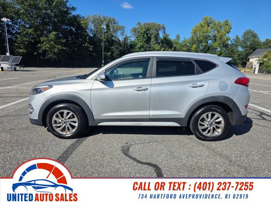 Used 2017 Hyundai Tucson SE w/ SE Popular Package 02 AWD/4WD image 2