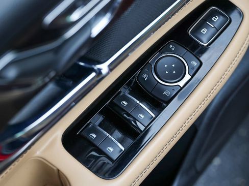 Used 2020 Lincoln Corsair Reserve w/ Appearance Package AWD/4WD image 6