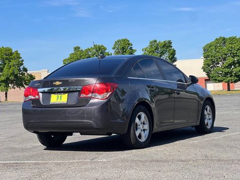 Used 2016 Chevrolet Cruze LT image 22