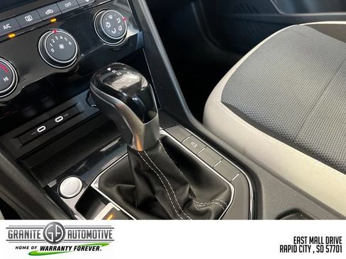 Used 2025 Volkswagen Taos S AWD/4WD image 25