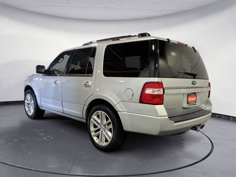 Used 2016 Ford Expedition Limited w/ Equipment Group 301A AWD/4WD image 5