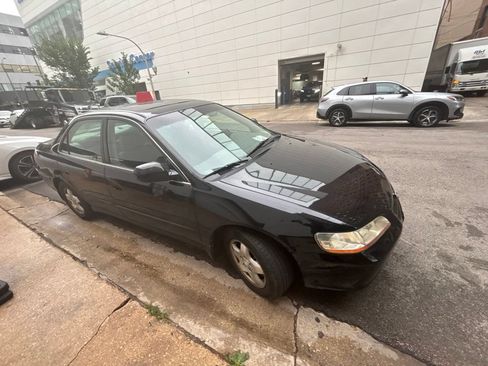 Used 1999 Honda Accord EX image 11