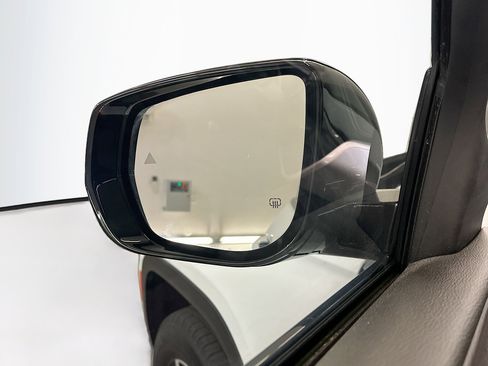 Used 2023 Jeep Grand Cherokee L Limited image 16