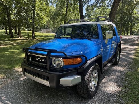 Used 2007 Toyota FJ Cruiser 4WD image 14
