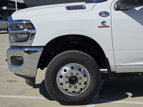New 2026 RAM 3500 Tradesman w/ Chrome Appearance Group image 6