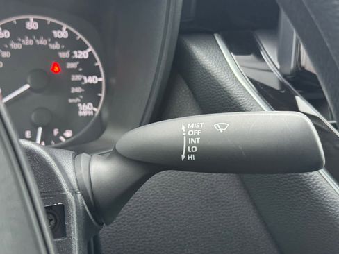 Used 2025 Toyota Corolla LE image 16