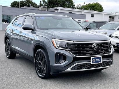 Used 2024 Volkswagen Atlas Cross Sport SE