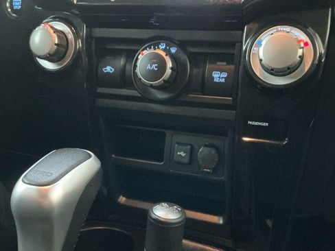 Used 2024 Toyota 4Runner TRD Off-Road Premium image 21