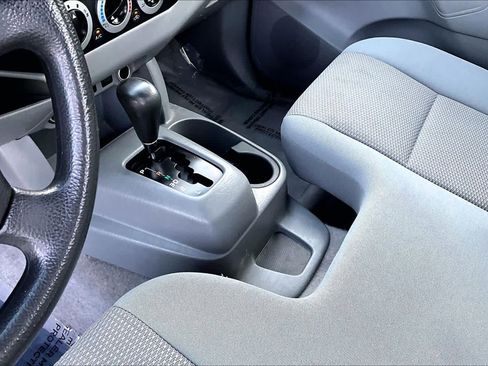 Used 2010 Toyota Tacoma 2WD Regular Cab image 16