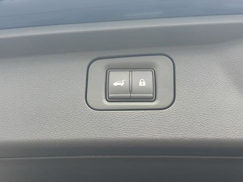 Used 2025 INFINITI QX80 Sensory image 58