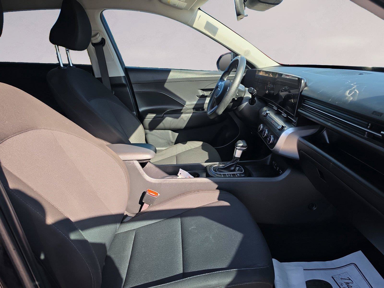 Used 2024 Hyundai Kona SE FWD image 15