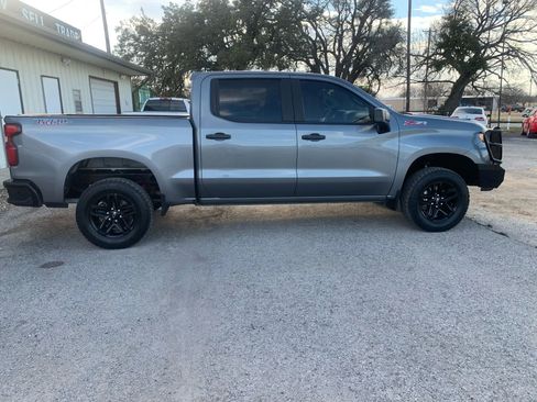 Used 2021 Chevrolet Silverado 1500 Custom Trail Boss image 1