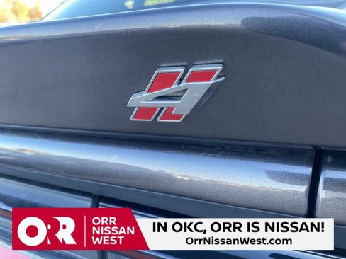 Used 2022 Dodge Challenger SXT w/ Plus Package image 10