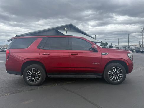 Used 2022 GMC Yukon AT4 AWD/4WD image 5