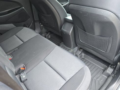 Used 2017 Hyundai Tucson SE image 11