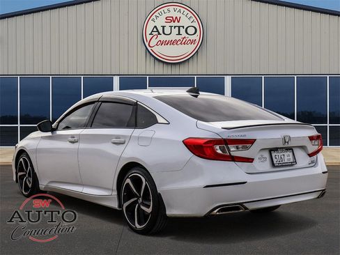 Used 2021 Honda Accord Sport image 5
