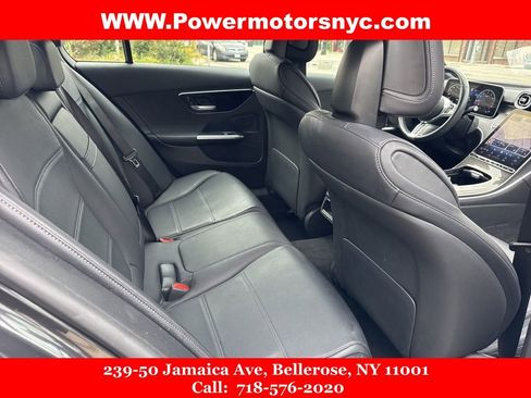 Used 2022 Mercedes-Benz C 300 4MATIC Sedan w/ Pinnacle Trim Package image 17