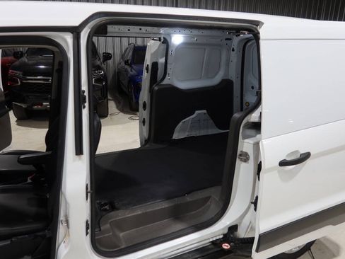 Used 2021 Ford Transit Connect XL FWD image 19