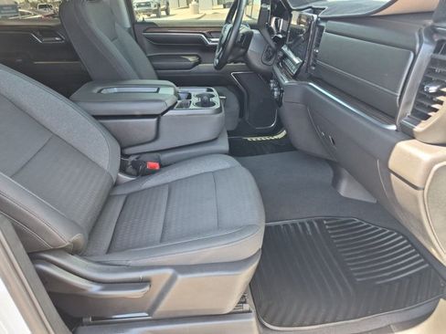Used 2024 Chevrolet Silverado 1500 LT RWD image 27