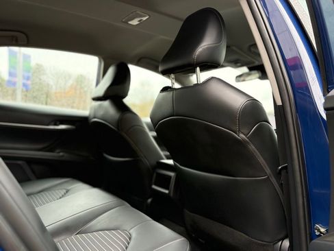 Used 2024 Toyota Camry SE image 19