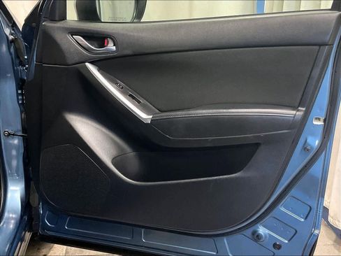 Used 2016 MAZDA CX-5 Touring image 12