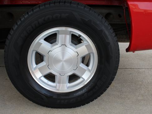 Used 2006 Chevrolet Silverado 1500 LS RWD image 28