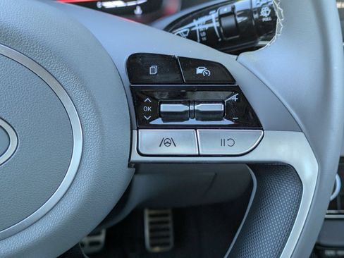 Certified 2025 Hyundai Elantra Sport FWD image 25