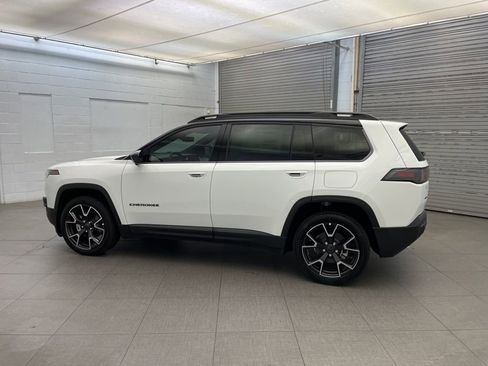 New 2026 Jeep Cherokee Overland AWD/4WD image 5