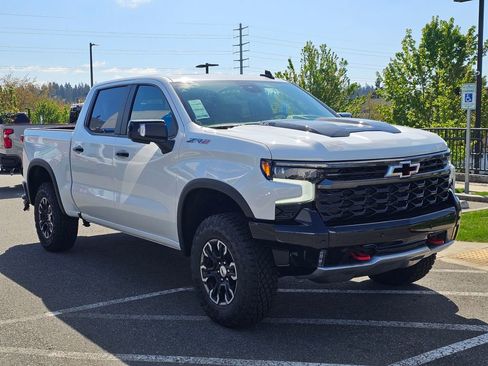 New 2026 Chevrolet Silverado 1500 ZR2 AWD/4WD image 7