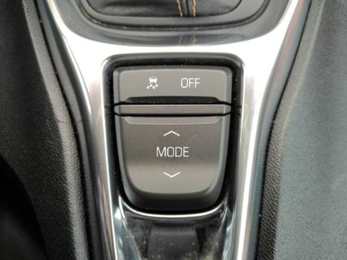 Used 2017 Chevrolet Camaro SS image 34