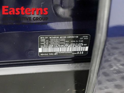 Used 2023 Mitsubishi Outlander SE image 33