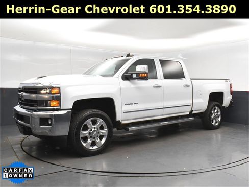 Used 2019 Chevrolet Silverado 2500 LTZ w/ Duramax Plus Package image 3