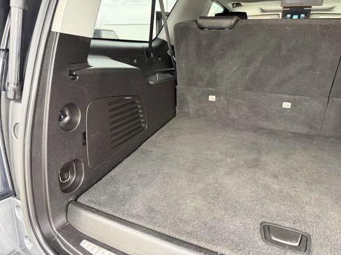 Used 2018 GMC Yukon XL Denali w/ Open Road Package image 29