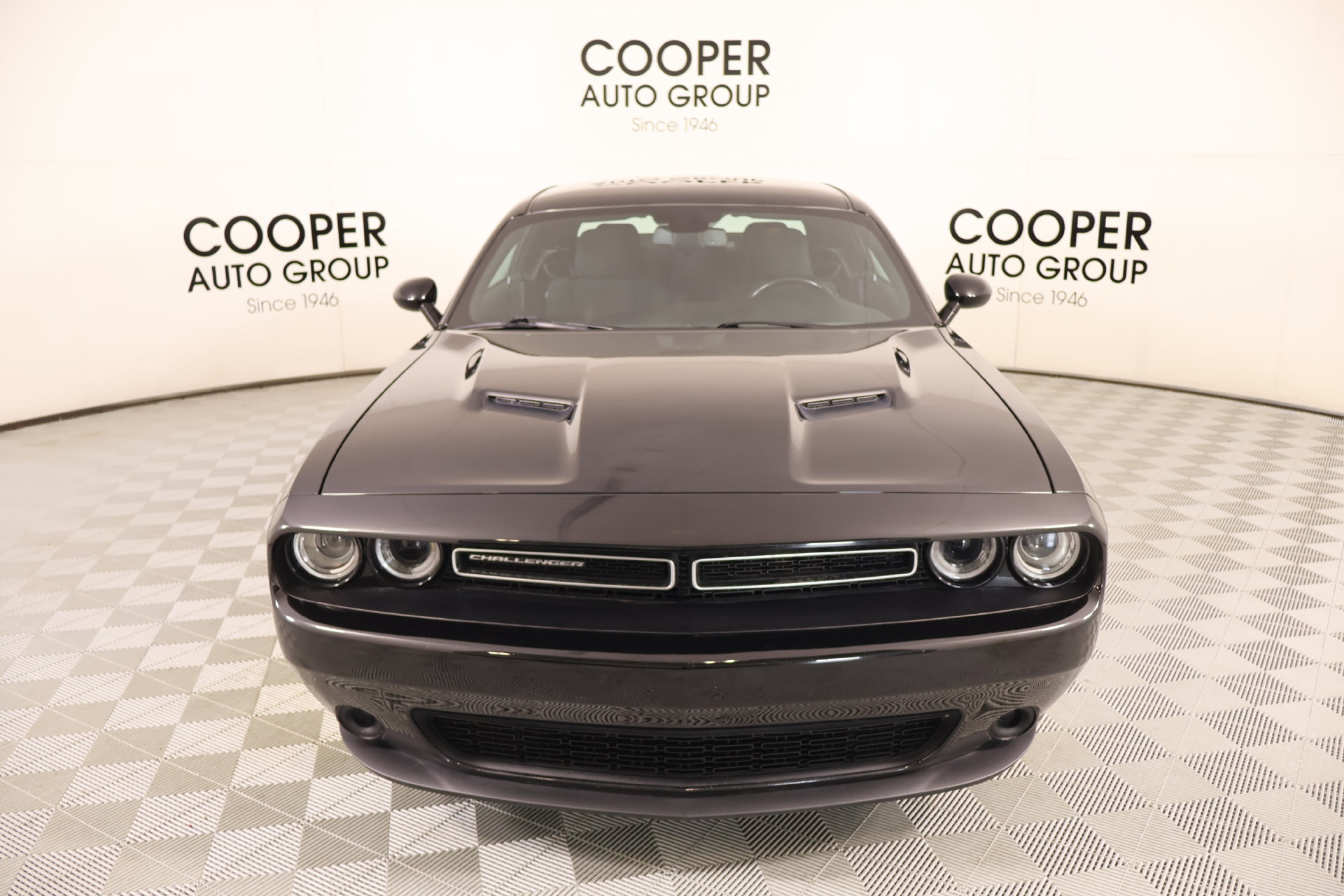 Used 2023 Dodge Challenger SXT w/ Cold Weather Group AWD/4WD image 9
