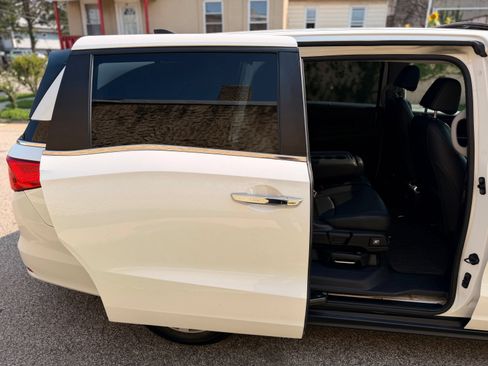 Used 2023 Honda Odyssey EX-L image 21