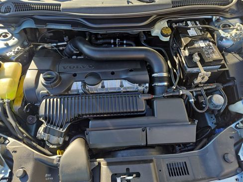 Used 2011 Volvo C70 T5 image 22