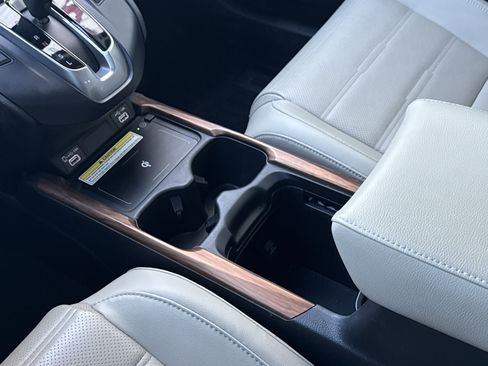 Used 2020 Honda CR-V Touring image 24