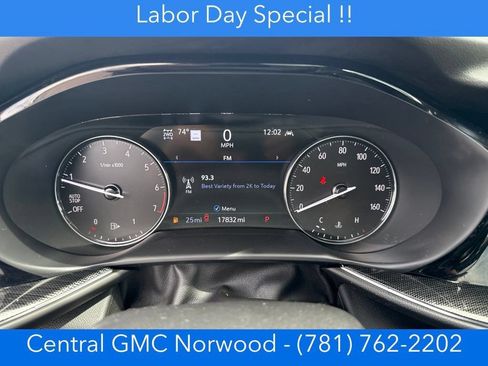 Used 2023 Buick Envision Essence w/ Technology Package I AWD/4WD image 15