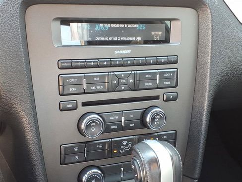 Used 2013 Ford Mustang Premium image 7