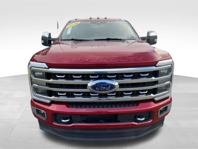 Used 2024 Ford F250 Platinum AWD/4WD image 2