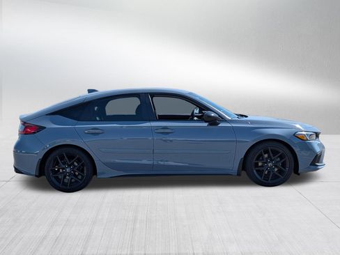 Used 2023 Honda Civic Sport image 8