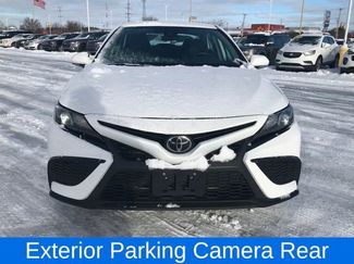 Used 2023 Toyota Camry SE video 2