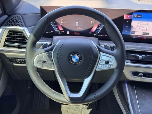 Used 2023 BMW X7 xDrive40i image 33