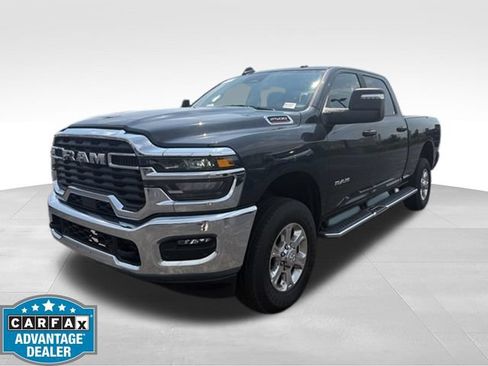Used 2026 RAM 2500 Big Horn AWD/4WD image 8